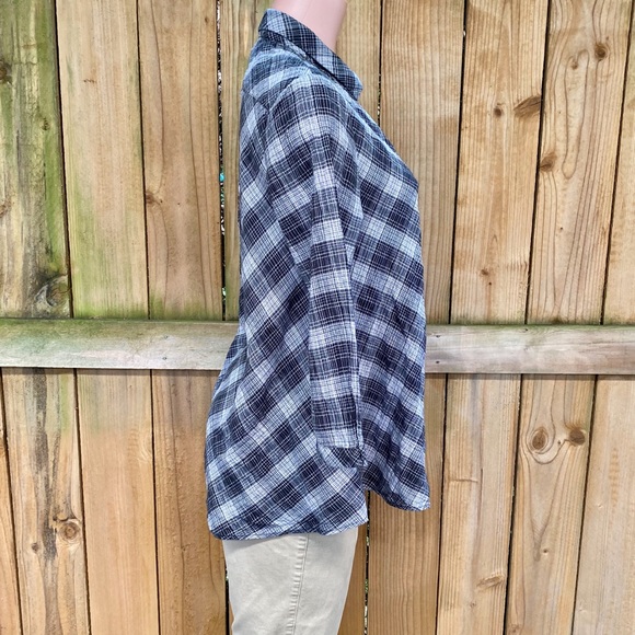 Staples Flannel Button Down Maternity Shirt M EUC - Picture 2 of 8